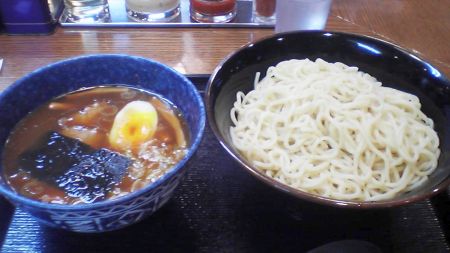 つけ麺[並]あつもり＋ちょい多め（６５０円）