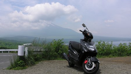 富士山が数パーセントしかみえない