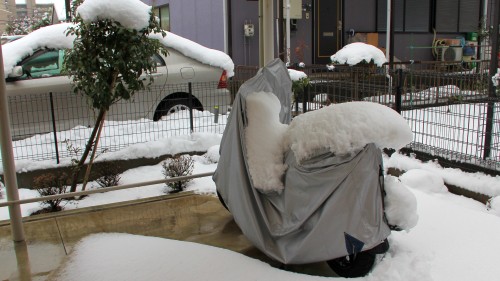 バイクも積雪