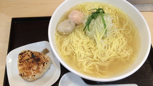 あら炊き塩らぁめん　へしこ焼きおにぎり付き(980円)