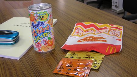 ちなみにシャカシャカキチンは２つ買ったのでフレーバーも２つあります