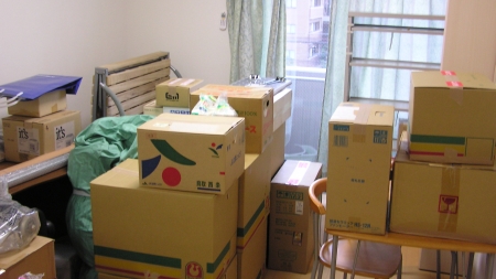 荷物どっさり