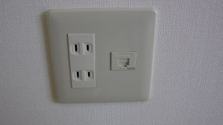 ＬＡＮコネクタ